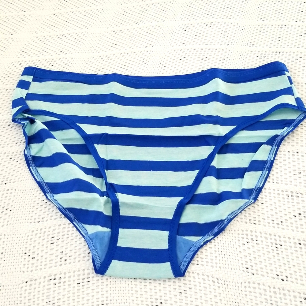 Victoria's Secret panties, size Large